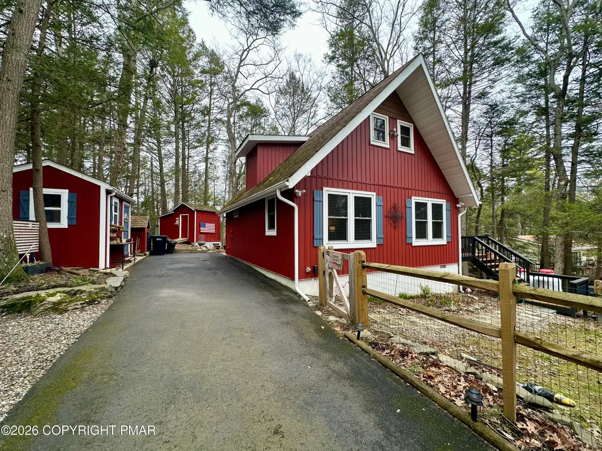 337 Clubhouse Drive, East Stroudsburg, PA 18302 - #1