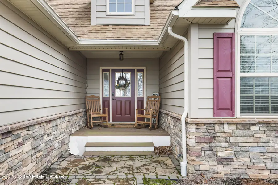 293 Wolf Hollow Road, Lake Harmony, PA 18624 - #2