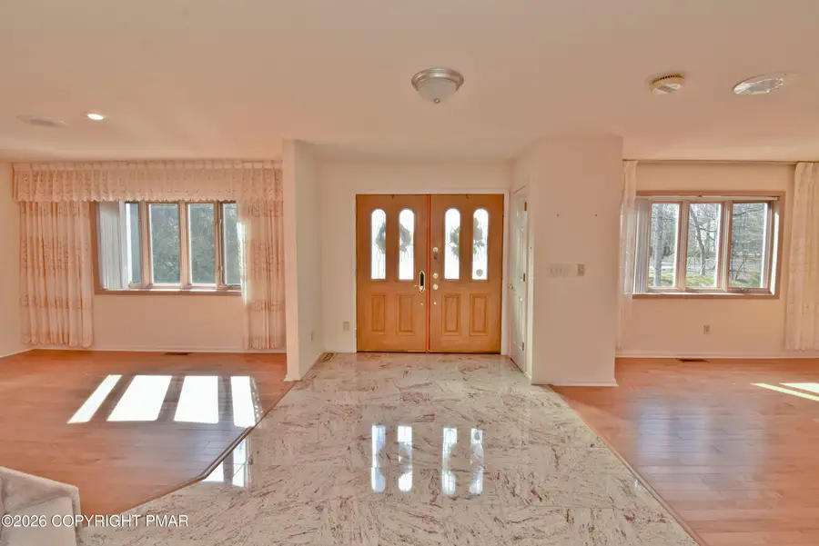 214 Sunrise Loop, Henryville, PA 18332 - #2