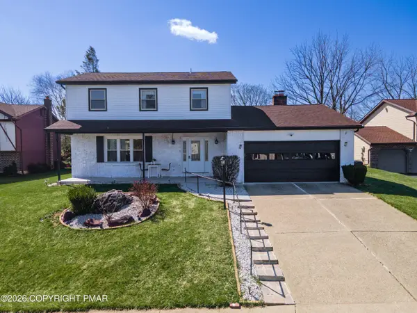 2950 Santee Drive, Bethlehem, PA 18017