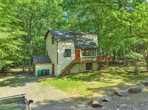 6225 Willowicke Terrace, East Stroudsburg, PA 18301