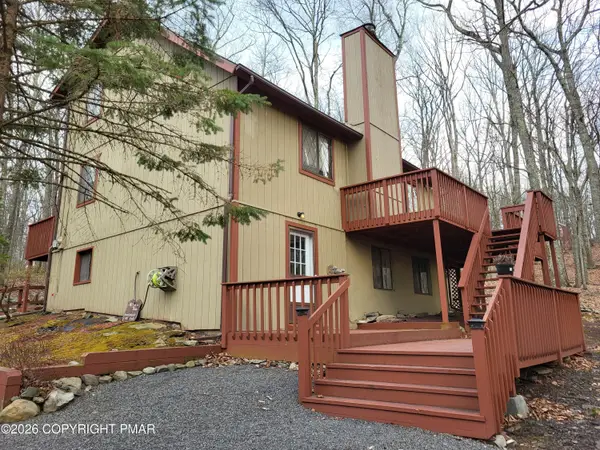 180 Dorchester Drive, Bushkill, PA 18324