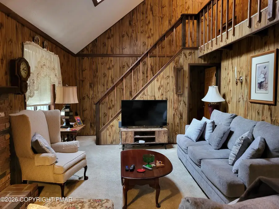 180 Dorchester Drive, Bushkill, PA 18324 - #3