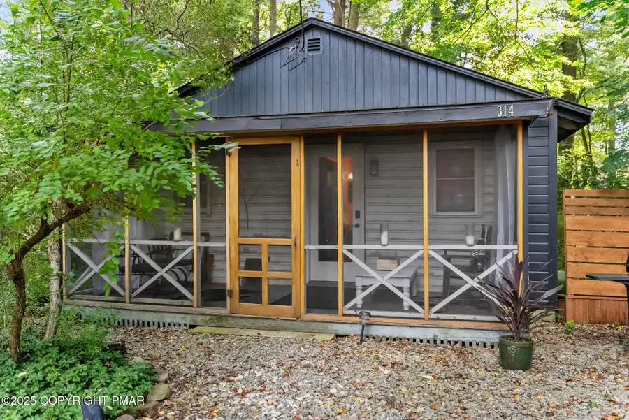 314 Anthony Lane, Pocono Pines, PA 18350 - #2