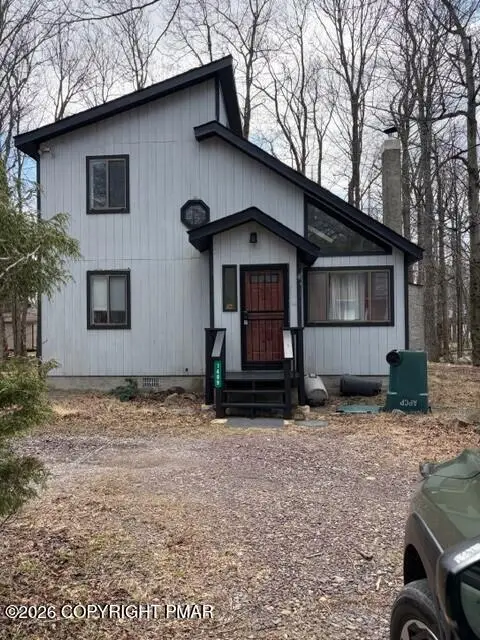 7409 Ventnor Drive, Tobyhanna, PA 18466