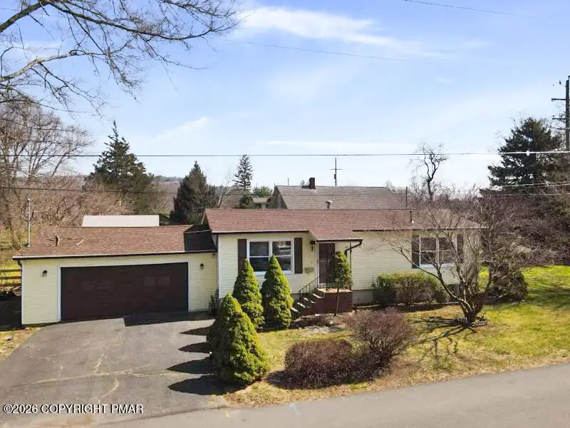 605 5th Street, Matamoras, PA 18336 - #2