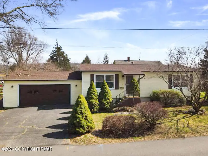 605 5th Street, Matamoras, PA 18336 - #3