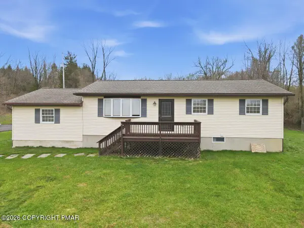 5682 Cherry Valley Road, Saylorsburg, PA 18353