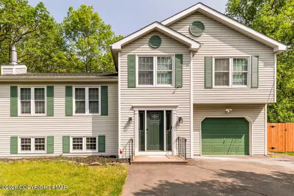 511 Lakeside Drive, East Stroudsburg, PA 18301