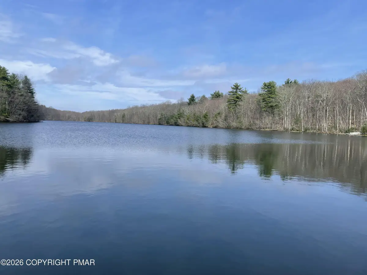 566 Hallowood Drive, East Stroudsburg, PA 18302 - #1