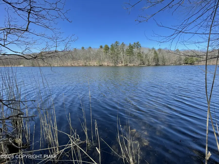 566 Hallowood Drive, East Stroudsburg, PA 18302 - #3