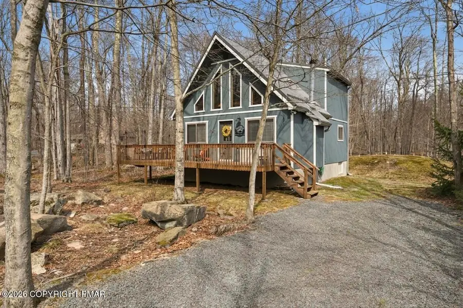 16 Lyman Lane, Clifton, PA 18424 - #2