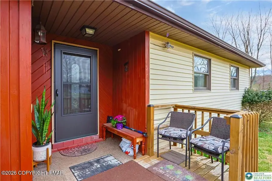 3134 Ross Road, Saylorsburg, PA 18353 - #2