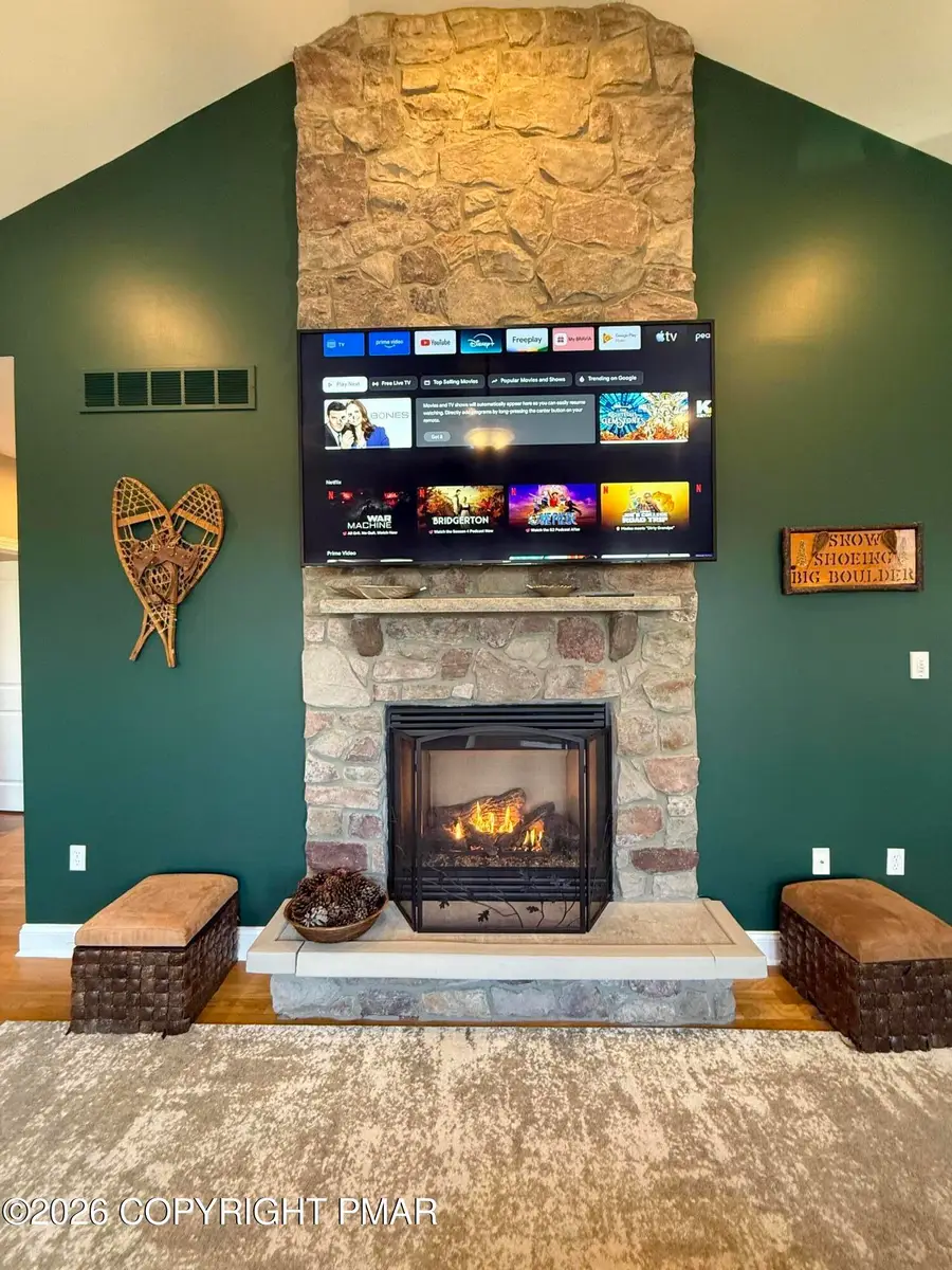 237 Longview Drive, Lake Harmony, PA 18624 - #3