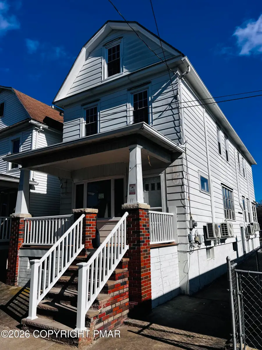 11 Laurel Street, Edwardsville, PA 18704 - #3