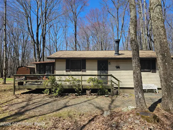 127 Ridge Road, Pocono Lake, PA 18347
