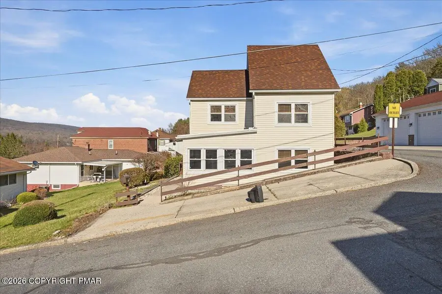 115 Spruce Street, Nesquehoning, PA 18240 - #2