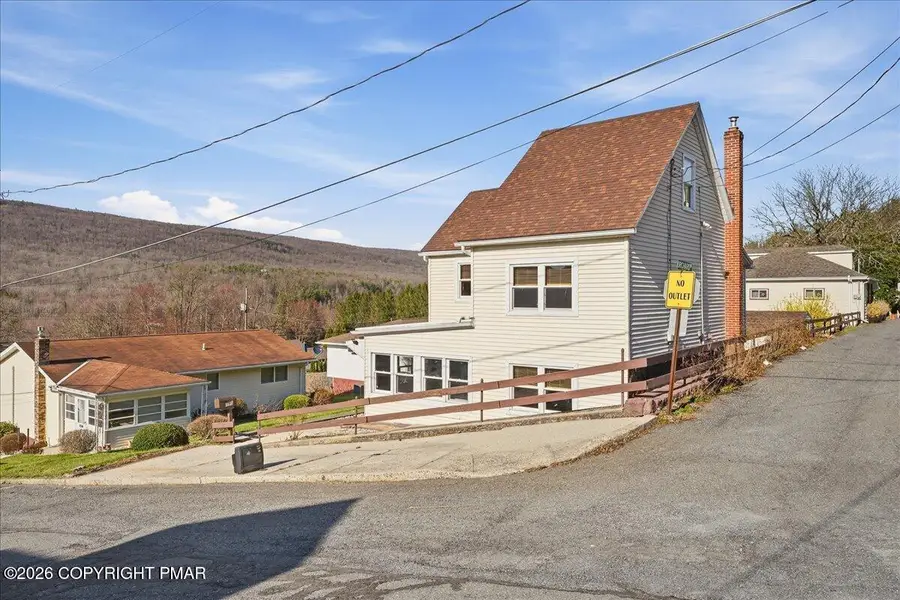 115 Spruce Street, Nesquehoning, PA 18240 - #3