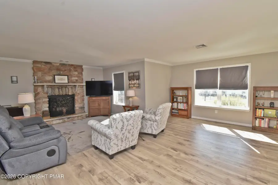 624 Marion Lane, Brodheadsville, PA 18322 - #2