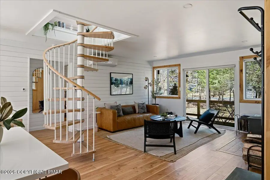 5306 Hummingbird Drive, Pocono Summit, PA 18346 - #3