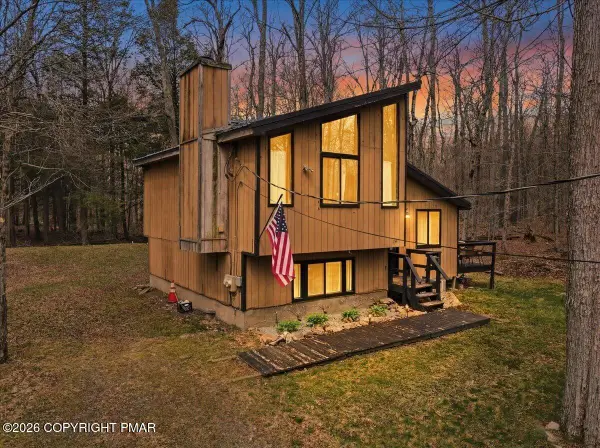 1209 Navajo Trail, Gouldsboro, PA 18424