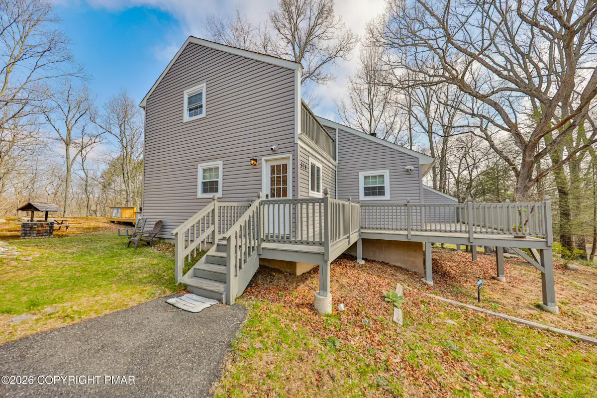 321 Clubhouse Drive, East Stroudsburg, PA 18302 - #1