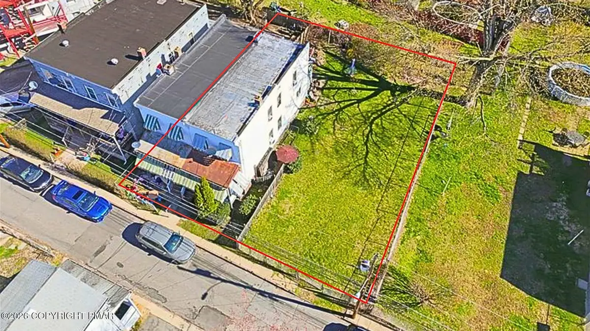 22 Schoolhouse Lane, Wilkes Barre, PA 18702 - #1