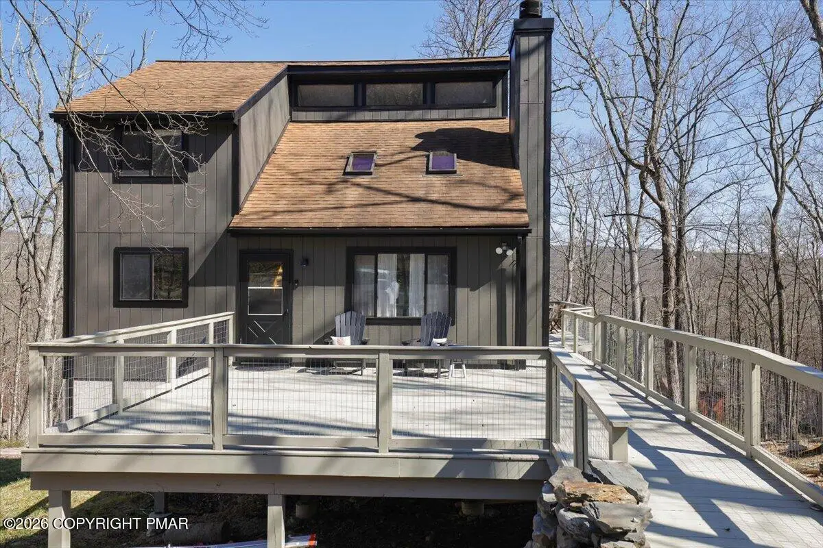 109 Essex Court, East Stroudsburg, PA 18302 - #1