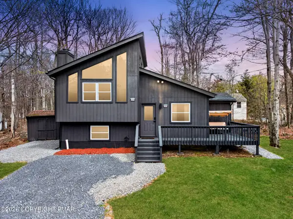 2930 Melody Lane, Tobyhanna, PA 18466