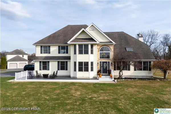 5 Farmstead Way, Mount Bethel, PA 18343