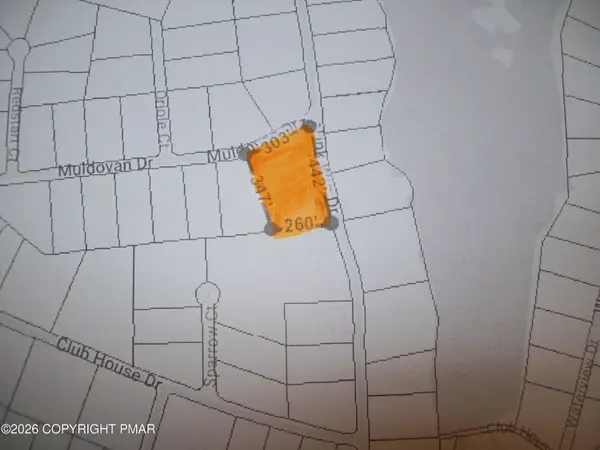 843 & 844 Tink Wig Dr, Hawley, PA 18428