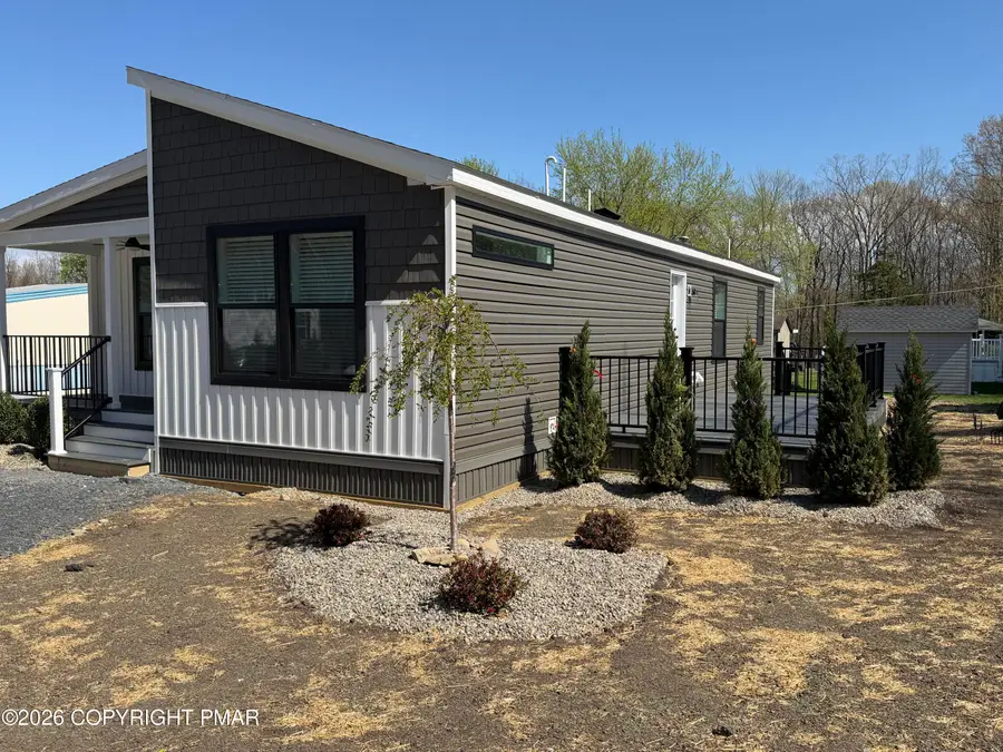 425 Upper Pmhe North Drive, East Stroudsburg, PA 18302 - #3