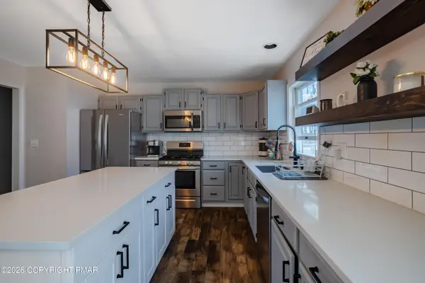 152 Mount Jefferson Drive, Effort, PA 18330