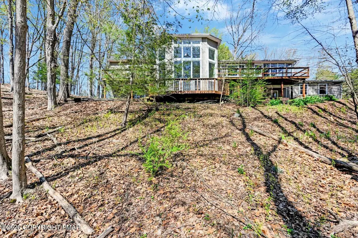 4018 Manor Drive, Stroudsburg, PA 18360 - #1