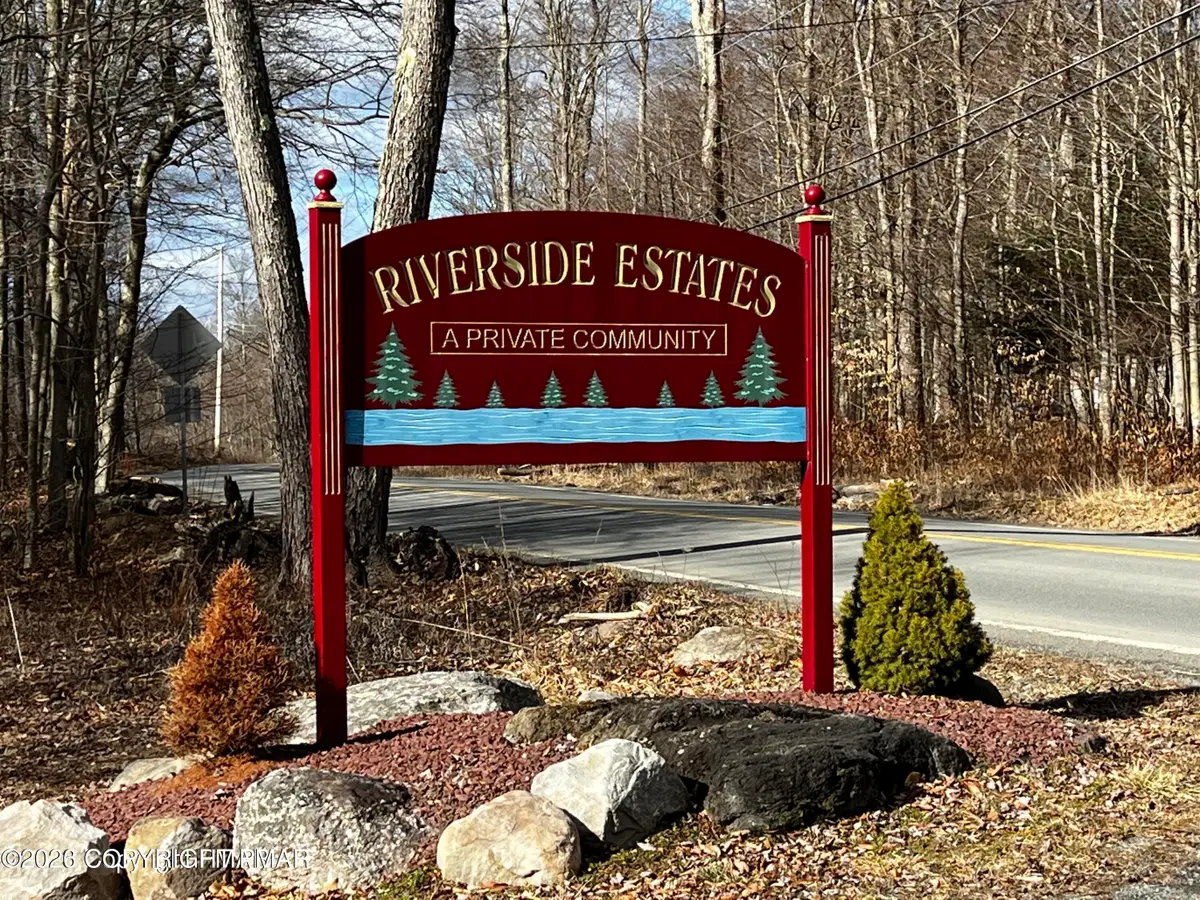 1127 Riverside Heights W, Pocono Lake, PA 18347 - #1