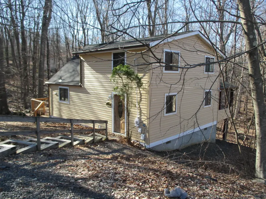 3420 Crestwood Drive, East Stroudsburg, PA 18301 - #2