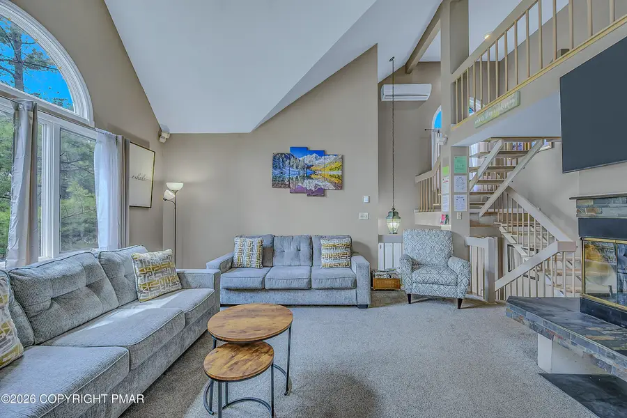 9 Rockspring Court, Lake Harmony, PA 18624 - #3