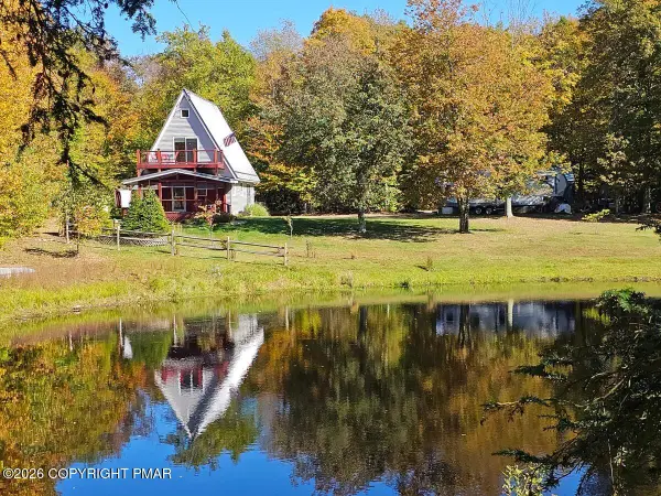 126 Woodland Drive, Moscow, PA 18444