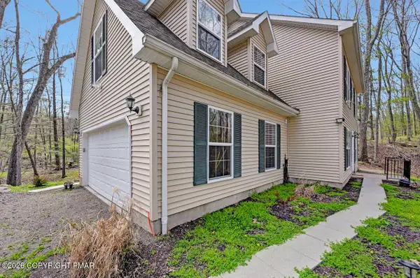 106 Alwen Avenue, East Stroudsburg, PA 18301