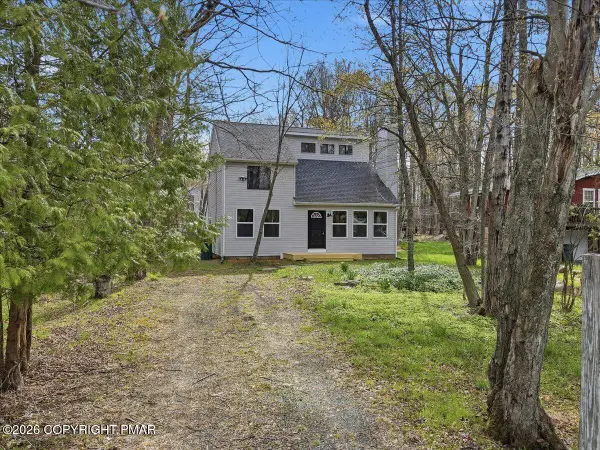 4554 Briarcliff Terrace, Tobyhanna, PA 18466