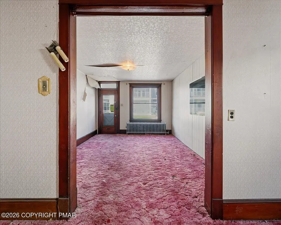 15 N Nice Street, Frackville, PA 17931 - #3