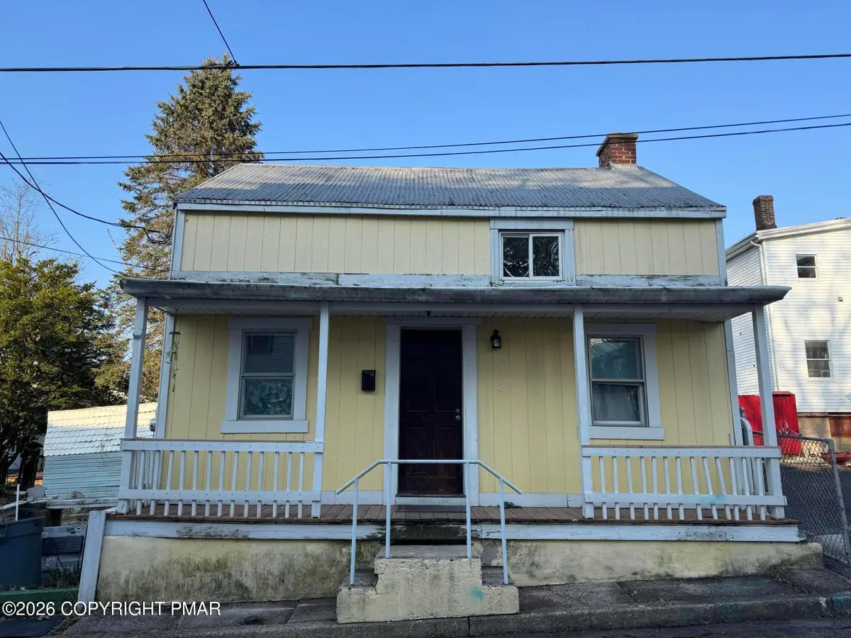 17 Holland Street, Nesquehoning, PA 18240 - #1