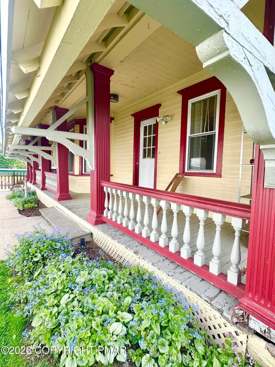 509 W Main Street, Pen Argyl, PA 18072 - #3