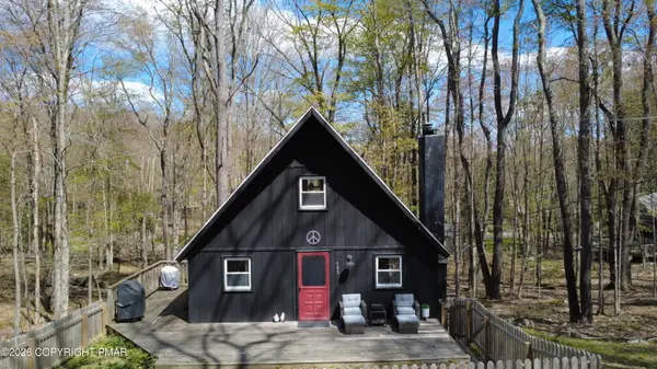 163 Owassa Drive, Pocono Lake, PA 18347