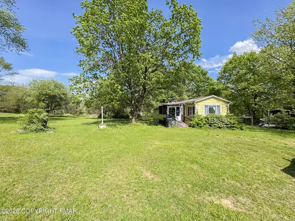 279 E Lizard Creek Road, Lehighton, PA 18235