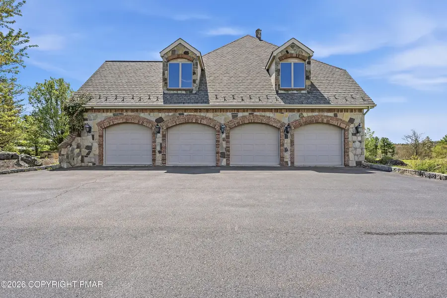 216 Merwinsburg Road, Effort, PA 18330 - #2