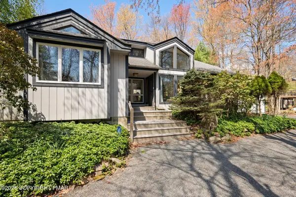 576 Conestoga Trail, Pocono Pines, PA 18350