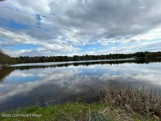 George Dr Drive, Pocono Lake, PA 18347 - #2