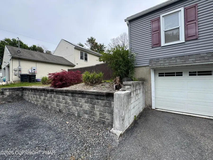 105 Periwinkle Lane, Stroudsburg, PA 18360 - #2