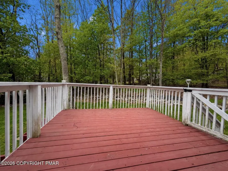 30 Burrwood Drive, Effort, PA 18330 - #3